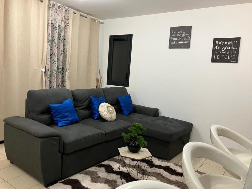 Apartament Goutali Saint-Denis Zewnętrze zdjęcie